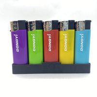 Cigarette électronique solide mince de qualité supérieure à vente chaude Briquet en plastique Fumée Cigarette électronique à gaz