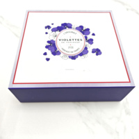Boîte cadeau rigide pliable recyclable OEM, personnalisée avec un motif floral violet français, pour coffret cadeau cosmétique