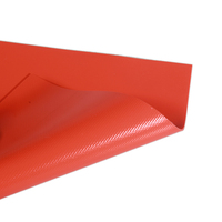 Stock frais chaud 840d 650gsm château gonflable en PVC tissu de bâche enduit de PVC imperméable pour le château plein d'entrain des enfants