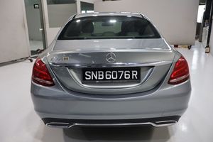 Mercedes-Benz Clase C 2016 Usado en Buenas Condiciones, Bajo Kilometraje, Euro <span class=keywords><strong>VI</strong></span>, Automático, Volante a la Derecha, Luces LED, Sedán de Lujo - Product Image 5