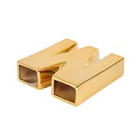 6 pouces luxe or M lettres métalliques symboles personnalisé Vase à fleurs en céramique pour pièce maîtresse événements de fête de mariage