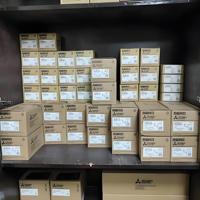 Controlador Lógico Programable (PLC) Original Mitsubishi FX5U-32MR/DS, 16DI 16DO, Salida de Relé, DC24V, Módulo para Automatización