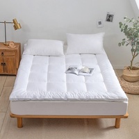 Matratze Topper Soft Fluffy Mikro faser geste ppte dicke feste Bettwäsche Matratze Pad mit elastischen Eck riemen oder Fitted Style