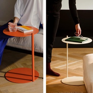 KINNO <span class=keywords><strong>Tavolino</strong></span> da Caffè Pieghevole in Acciaio, Design Nordico Moderno, Creativo e alla Moda, Arredamento per Soggiorno - Product Image 2