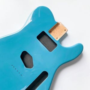 Guitarra al por mayor de madera maciza de tilo con cuerpo TL en azul Daphne, fabricada en China - Product Image 6