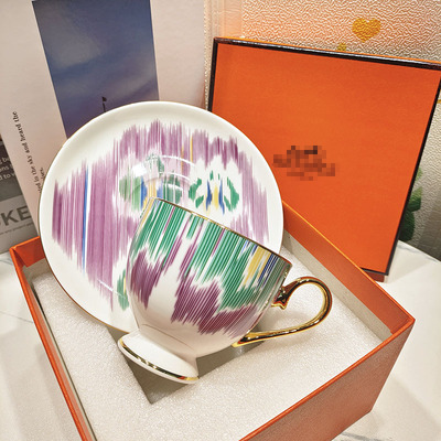 Tasse et soucoupe