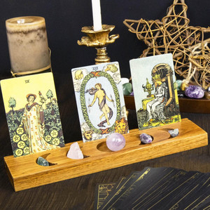 Деревянный держатель для карт Таро с Луной - Product Image 6