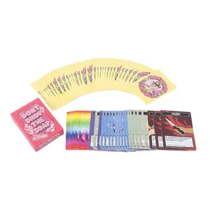 Custom Game Card manicotto 100 pezzi centro carte di appartenenza Design personalizzato gioco di carte di un pezzo in vendita