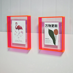 Cadre <span class=keywords><strong>photo</strong></span> en acrylique flottant néon, <span class=keywords><strong>montage</strong></span> <span class=keywords><strong>mural</strong></span> et utilisation sur table, design moderne, tailles 4x6/5x7 pouces, épaisseur 5 mm - Product Image 3