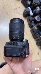 Appareil photo reflex numérique professionnel d'occasion <span class=keywords><strong>Nikon</strong></span> EOS <span class=keywords><strong>D7500</strong></span> + objectif 18-140 mm d'origine avec batterie et chargeur - Product Image 2