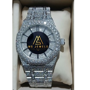 Reloj de Hombre con Diamantes Moissanite de la Mejor Calidad, Reloj de Pulsera de Lujo con Diseño de Piedras Brillantes para Fiesta - Product Image 4