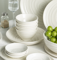 Service de table en céramique esthétique minimaliste de haute qualité, vaisselle à texture spirale pour la maison, les restaurants et les mariages