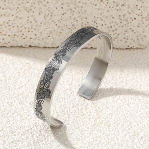 Bracelet et Jonc Personnalisés en Acier Inoxydable 316L Plaqué Or 14k 18k – Bracelets Tendance et Inspirants pour Femmes et Hommes - Product Image 3