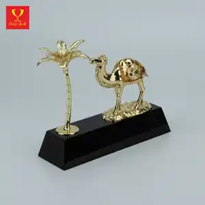 Hitop Plated Camel And Coconut Tree Model Gold With Crystal Base New Gift Box Sports Custom Metal Souvenir Trophy Europe HT-989
