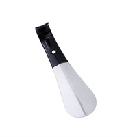 Chausse-pied pratique en acier inoxydable Xuan Yi Yi avec poignée ergonomique pour personnes âgées et femmes enceintes – Conception durable, plusieurs tailles disponibles