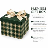 Boîte cadeau de luxe vert foncé à carreaux avec couvercle et base, ruban en satin, motif tartan, boîte d'emballage rigide en carton pour vêtements
