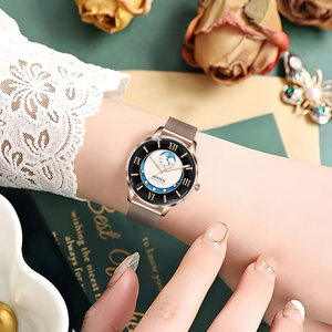 Nouvelle montre connectée pour femmes à la mode HK38 avec écran AMOLED, assistant vocal, suivi du sommeil, compatible Android et iOS - Product Image 1
