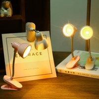 Lampe de table mini-clip en forme de cœur pour fille - Lampe de chevet créative pour la protection des yeux, lampe de lecture portable, clip pour livre, rose