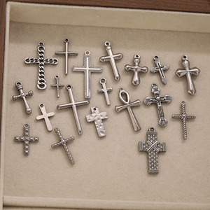 Pingente Cruz Crucifixo de Aço Inoxidável Estilo Punk para Correntes Grossas DIY, Componentes de Joias para Colares Góticos Streetwear - Product Image 4
