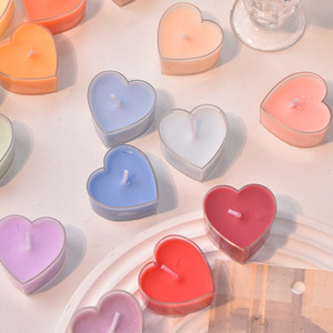 Bougies en forme de cœur en stock, bougies parfumées à base de cire végétale, vente en gros pour anniversaires, propositions de mariage, usage romantique, durée de combustion de 4 heures - Product Image 2