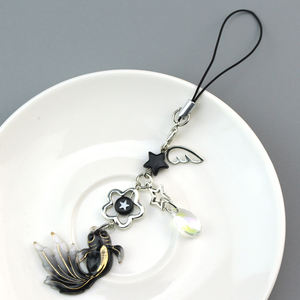 Breloque de téléphone portable perlée faite à la main, porte-clés Y2K, porte-clés anime mignon avec ailes de poisson et étoiles, cadeau pour petite amie - Product Image 5