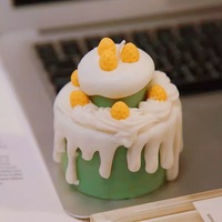 Bougie parfumée en forme de cupcake, fabrication directe d'usine, OEM, décoration de pâtisserie, décoration de la maison, bougie alimentaire, boîte cadeau personnalisée, plusieurs saveurs de fruits rouges
