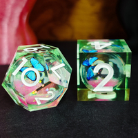 Jeu de dés personnalisé de fleurs polyédriques et de papillons en résine phosphorescente pour les jeux de rôle RPG du MDN Jeux de société