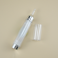 Seringue à double paroi Style 10ml 15ml Bouteille de sérum pour les yeux Bouteille de soin de la peau en plastique avec pompe sans air pour les soins de la peau