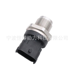 Fuel Pressure <b>Sensor</b> 0281002982 KR-CGQ102 <b>for</b> <b>Car</b> Replace Repair Standard Measurement Range - Product Image 3