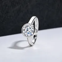 MuShan Designer-Schmuck 925 Sterling Silber Ring Runder Moissanit Weihnachtsring für Bräute 18K Vergoldet MST Patent-Schmuckstück