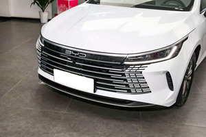 Stock Listo en Dubái BYD Destroyer 05 Modelo 2024 Edición Glory DM-i 55 Km Lujo Nuevo Híbrido Enchufable Compacto de 5 Asientos con Rango de 1600 km - Product Image 3