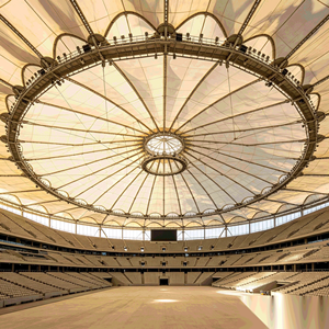Membrana Tensada Recubierta de PVC y PVDF Ignífuga, Material de Membrana Arquitectónica para la Construcción de Estructuras de Membrana - Product Image 1