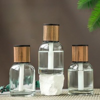 Bouteille diffuseur de parfum pour voiture en verre de luxe tendance, 100ml/120ml/150ml, transparente, écologique, recyclable, avec bouchon à vis, pour désodorisant et décalcomanies