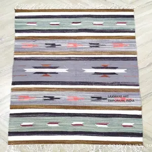 新流行家居装饰棉手织机阿兹特克设计抹布地毯批发从印度