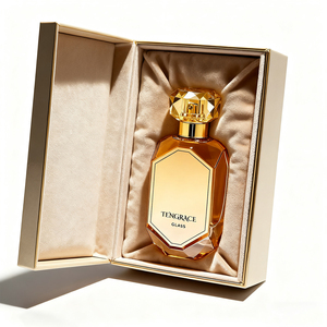Bouteille de parfum de <span class=keywords><strong>luxe</strong></span> de 100 ml en gros couleur unique de <span class=keywords><strong>champagne</strong></span> avec pulvérisateur à pompe et bouchon logo personnalisé accepté - Product Image 3