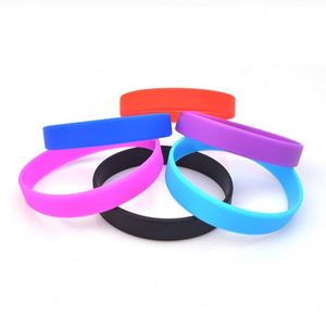 Bracelet en silicone imprimé sur mesure avec design en relief ou en creux, bracelets en caoutchouc personnalisés pour événements sportifs et mode - Product Image 4