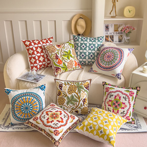 Sarung Bantal Bordir Dekoratif dengan Ritsleting Desain Estetis Lucu Sarung Bantal Boho Nyaman - Product Image 2