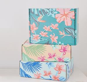 Caja de envío de alta calidad de cartón corrugado en relieve con revestimiento UV de punto negro personalizado para ropa con logotipo personalizado - Product Image 4