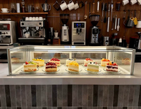Vitrine réfrigérée intégrée sans cadre à simple couche sur mesure pour gâteaux à la crème fraîche