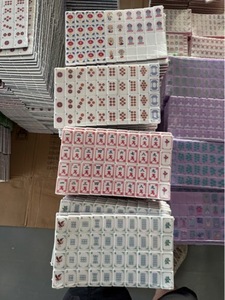 Juego de fichas de Mahjong clásico, juego portátil de plástico para 4 jugadores, estilo universal - Product Image 5