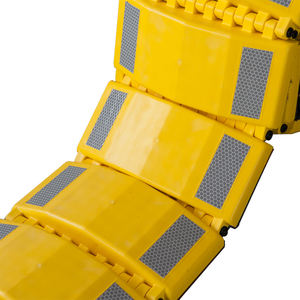 सड़क मार्ग पार्किंग पोर्टेबल फोल्डिंग ट्रैफिक कंट्रोल रोल-कार ट्रक वाहन के लिए स्पीड ब्रेकर हम्प - Product Image 4