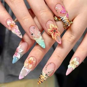 24 pièces – <span class=keywords><strong>Ongles</strong></span> à presser auto-adhésifs faits main, style français floral, avec strass, les plus vendus en usine - Product Image 2