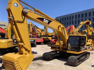 Excavatrice d'occasion Cat 320b d'origine japonaise, faible nombre d'heures de fonctionnement, pour la construction. Excavatrice CAT 320b d'occasion en promotion. - Product Image 4
