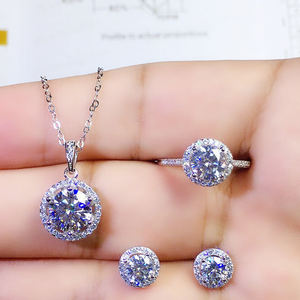 <span class=keywords><strong>Prix</strong></span> d'usine Boucles d'oreilles en forme de bois de cerf S925 Moissanite Diamant 5mm Rond Cœur et Flèches Clous d'oreilles Cadeau de la Saint-Valentin - Product Image 5