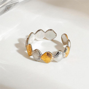 J & D女性不锈钢18k镀金扇贝贝壳链环可调时尚节日饰品 - Product Image 4