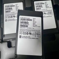 Kioxi SSD KPM6XVUG1T60 Disque SSD pour serveur 1.6 To SAS 2.5"