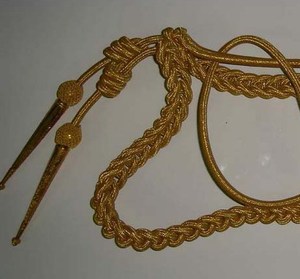 Cordon d'épaule en cuir tressé de haute qualité pour uniforme Style personnalisé Aiguillette or Mylar robe cordon épaulette Service OEM - Product Image 2