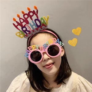 Corona <span class=keywords><strong>di</strong></span> fiori <span class=keywords><strong>di</strong></span> plastica rosso rosato per <span class=keywords><strong>compleanno</strong></span>, decorazione per feste, cappelli 15x22cm per adulti e ragazze, per festival - Product Image 3