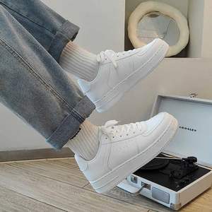 2025 New Trend White Campus <b>Shoes</b> Wear Resistant Thick Soled Anti Slip Laced Skate <b>Shoes</b> Breathable Sports <b>Casual</b> <b>Shoes</b> - Product Image 6