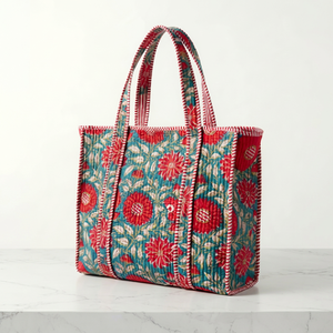 Sac fourre-tout vintage en tissu de coton matelassé floral Elite Craft Studio avec fermeture éclair, broderie réversible et empreinte de main peinte à la main - Product Image 1